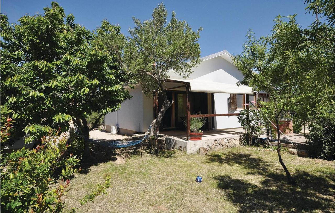 Nice Home In Jezera With Wifi Kültér fotó